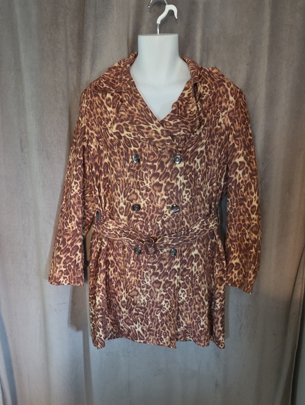 Norton McNaughton Size Large Leopard Print Double-Breasted Jacket
